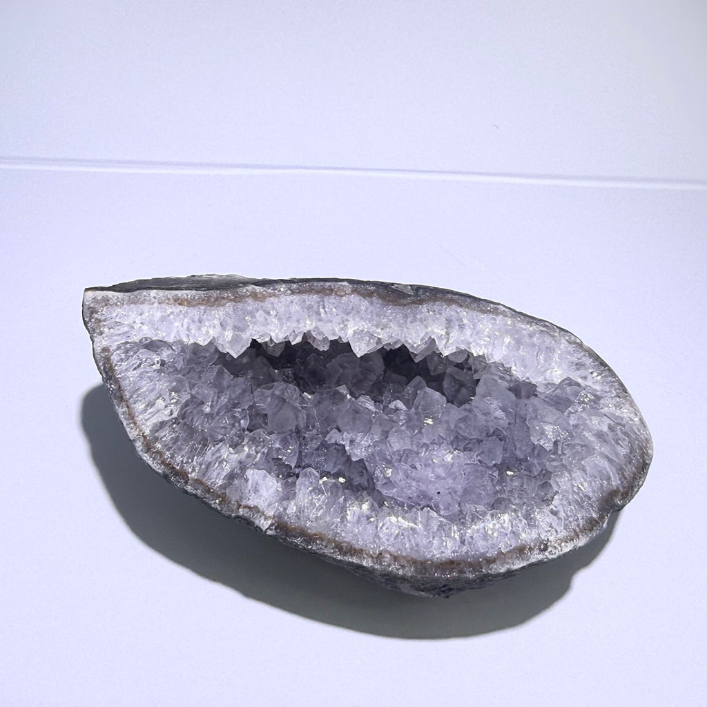 罕有紫水晶帶花錢袋子晶簇 | 花開富貴 | 穩固財庫 | 袋袋平安 | 招貴人財 | 因貴得財 | 鎮宅聚氣 |